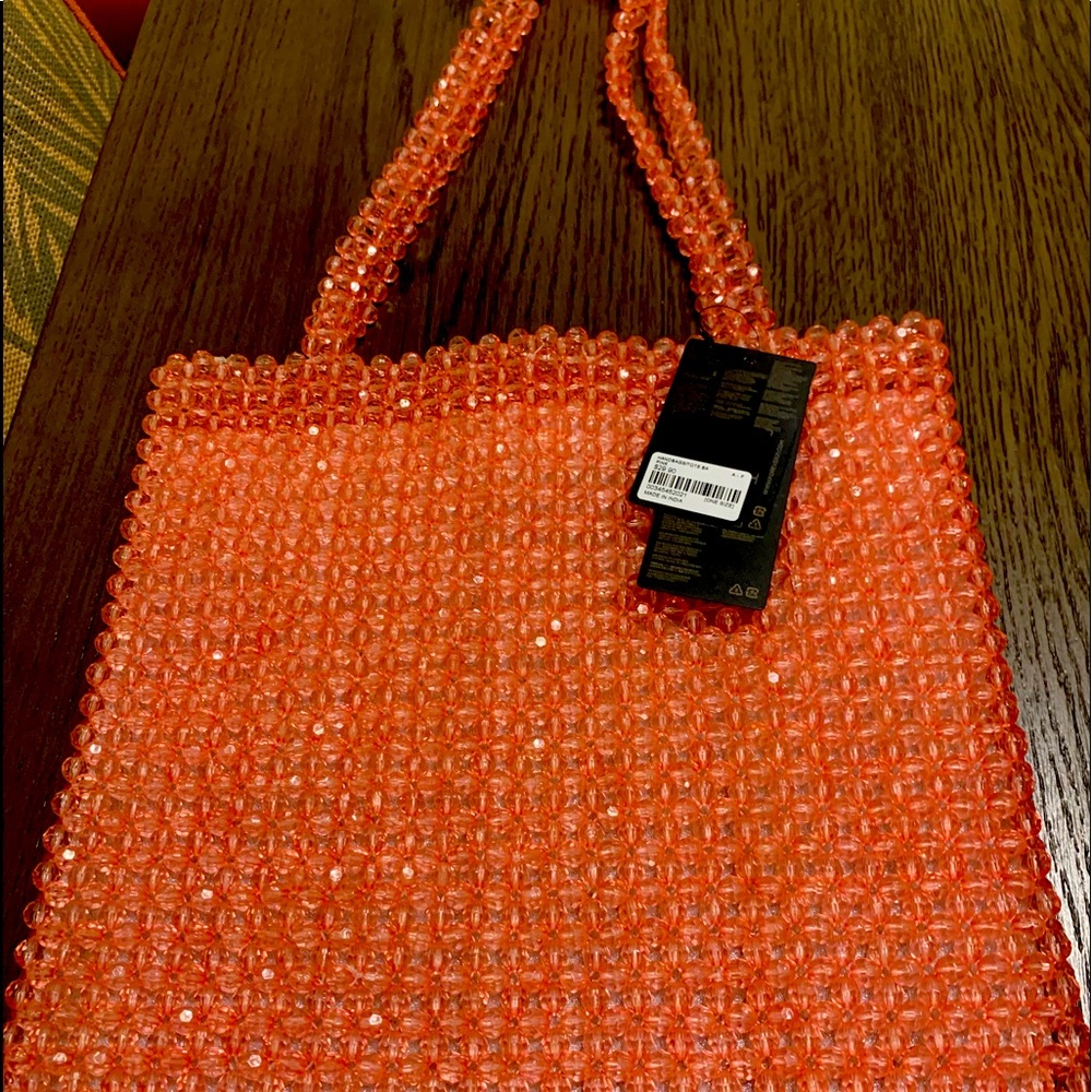 Pink beaded bag 👛